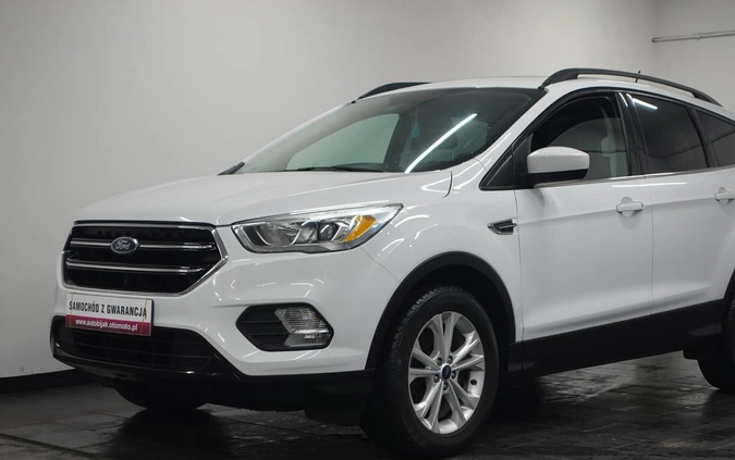 Ford Kuga cena 61900 przebieg: 148299, rok produkcji 2018 z Zator małe 781
